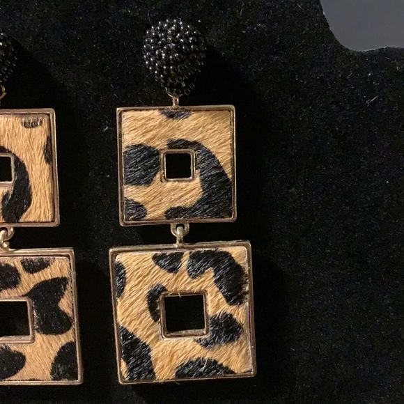 Francescas Leopard Post Earrings - Picture 3 of 5